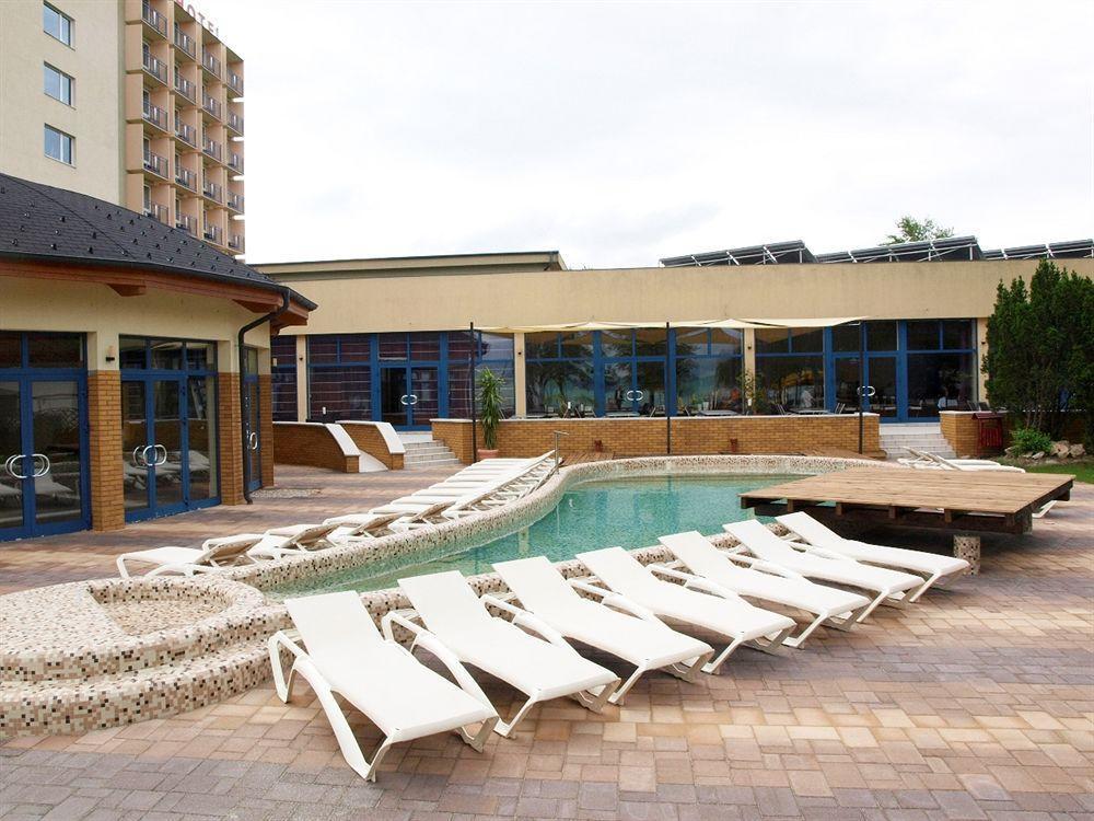 Premium Panorama Hotel 4*